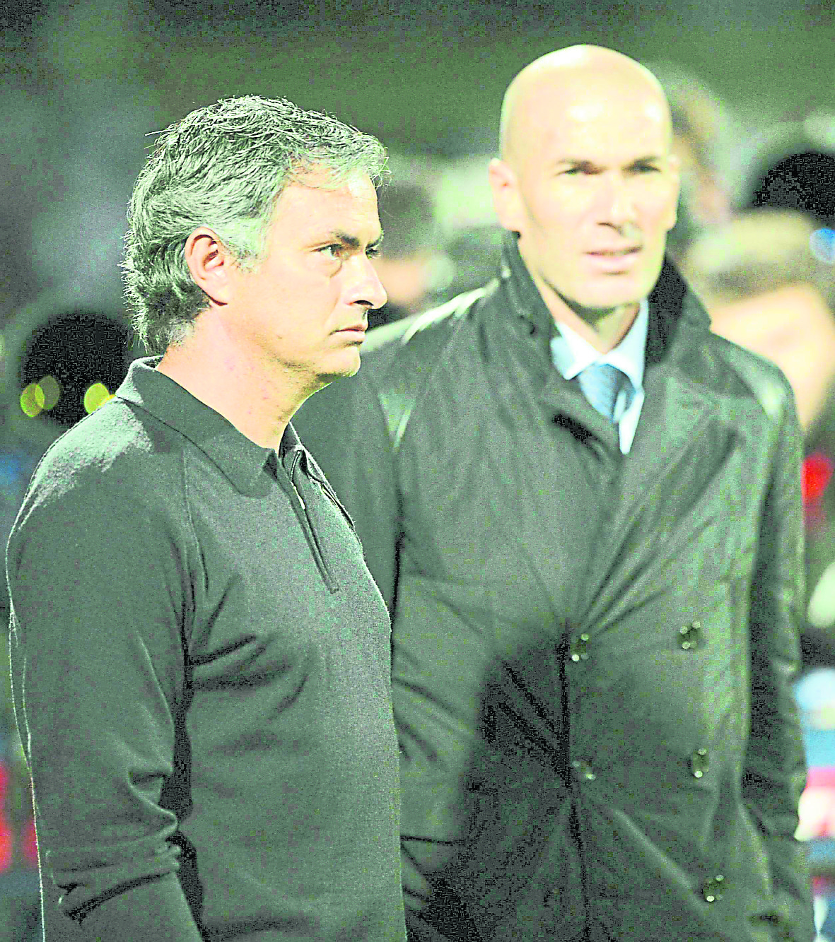 jose-mourinho-et-zinedine-zidane_57937_wide