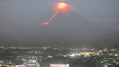 Photo of 馬榮火山噴岩漿灰燼  菲更多學校停課