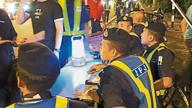 Photo of 甲陸交局大規模路檢 捕5人開82罰單