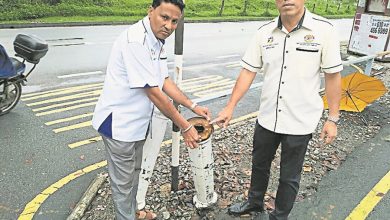 Photo of 障友候車專區遭破壞 上下車須步步為營