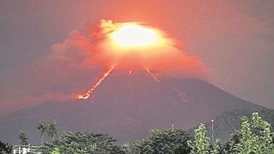 Photo of 馬榮火山熔岩噴出四散  菲省長宣佈晉災難狀態