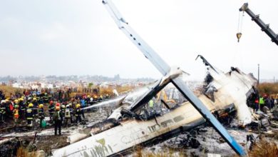 Photo of 降落尼泊爾機場出事故 孟客機墜毀49死