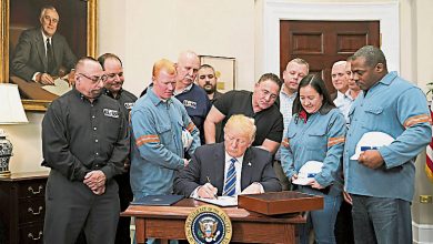 Photo of 特朗普簽署行政命令 鋼鋁關稅15天內生效