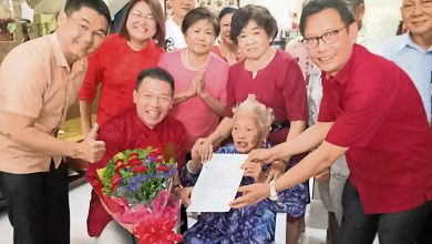 Photo of 101歲最佳生日禮物 林秀琴外婆獲大馬卡