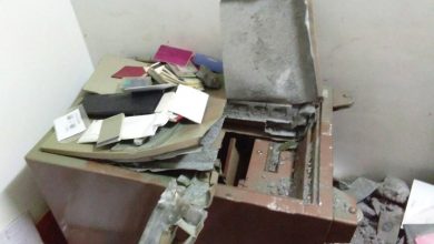 Photo of 4賊破窗行竊偷手機  工廠被破壞失數千元