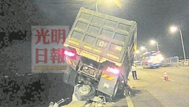 Photo of 檳橋8小時2車禍 載沙羅里險墜海