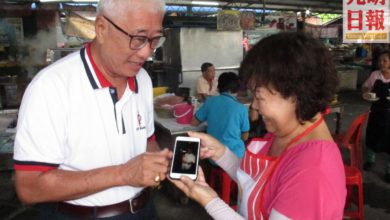 Photo of 彭文寶拜票認“契孫”