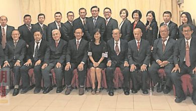 Photo of 金星校友會就職禮 馬良生吁理事團結