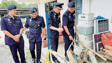 Photo of 專偷金礦場機械零件 “阿勝黨”5男落網