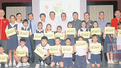 Photo of 【第十屆《光明安學計劃》助學金發放】邁入第十年 光明安學計劃惠逾2千人