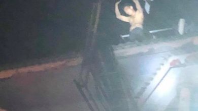 Photo of 潛店爆竊被撞見 青年逃上屋頂自首