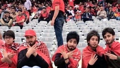 Photo of 伊朗5女球迷為看球賽 黏胡須扮男人混進球場