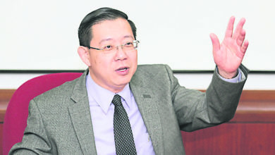 Photo of 檳首長後天宣誓就職 林冠英上京與否成焦點