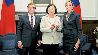 Photo of 美助理國務卿訪台  出席AIT新館開幕典禮