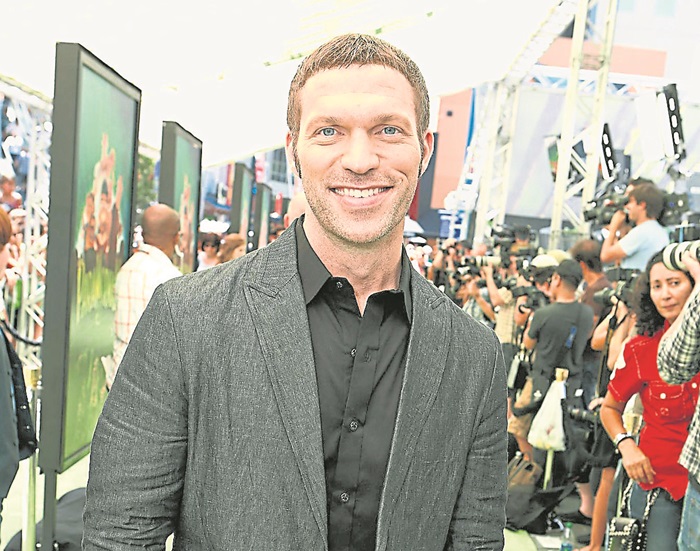 travis-knight-at-an-event-for-paranorman-2012