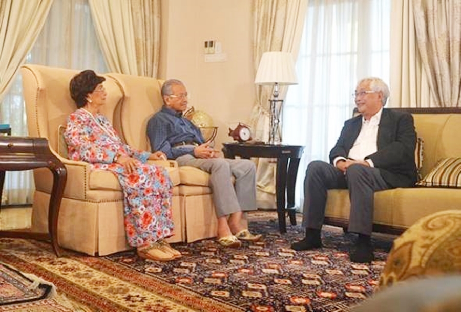 180710mahathir-awani