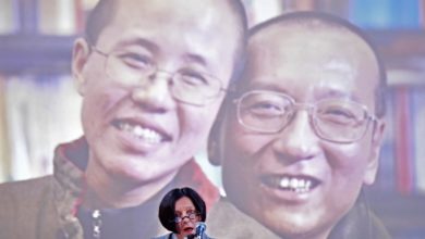 Photo of 千人柏林追思劉曉波  德少女高歌促不應退縮