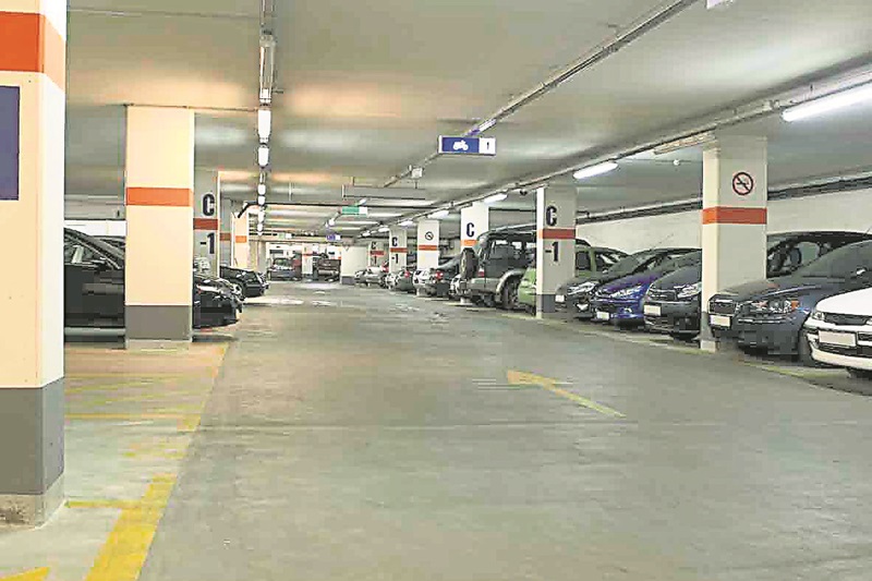 Carpark-Sweeping-Scrubbing