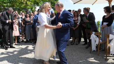 Photo of 被抨違西方反俄立場 奧外長邀普汀出席婚禮惹議