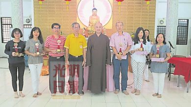 Photo of 【威中佛教會抄經書法賽】 淨戒法師：散發慈心 無私奉獻人生更圓滿