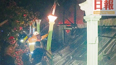 Photo of 大火燬玻港口4木屋