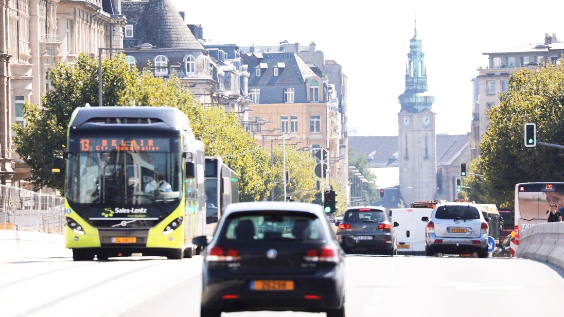 skynews-buses-luxembourg_4510655