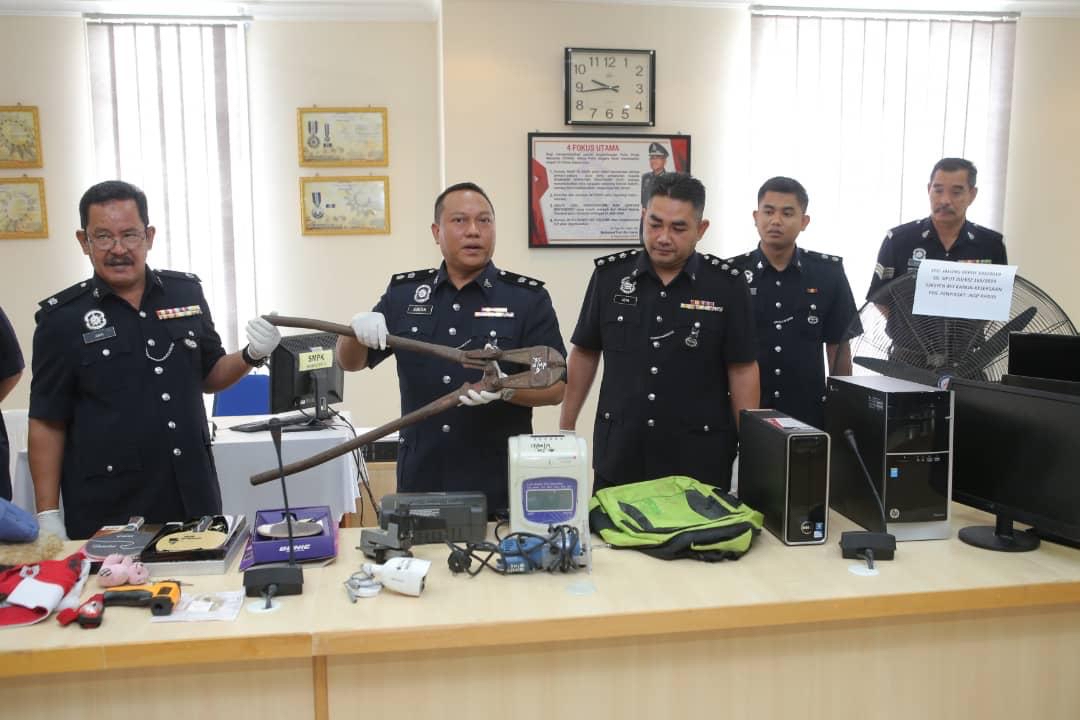 侦破12案，和丰警方瓦解2破门行窃党(9451665)-20190923153000