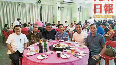 Photo of 【檳調和路等中元宴】劉華才:爪夷書法開缺口 華裔須捍衛母語文化