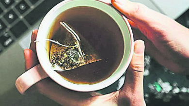 Photo of 塑膠茶包泡茶  研究：或釋逾百億塑料微粒