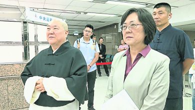 Photo of 台總統連署登記開跑 首日2組完成登記