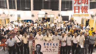 Photo of 【紀念崔耀才逝世39週年追思會暨頒發助學金】連毅勇：助解決問題 議員應常走訪草根