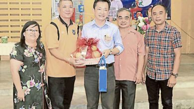 Photo of 【拉杭新村華小中秋晚會】 亞沙區華小新生驟降 謝琪清吁校友送孩子入讀