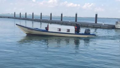 Photo of 一連3宗海上違例案 海事執法機構扣留3船14人