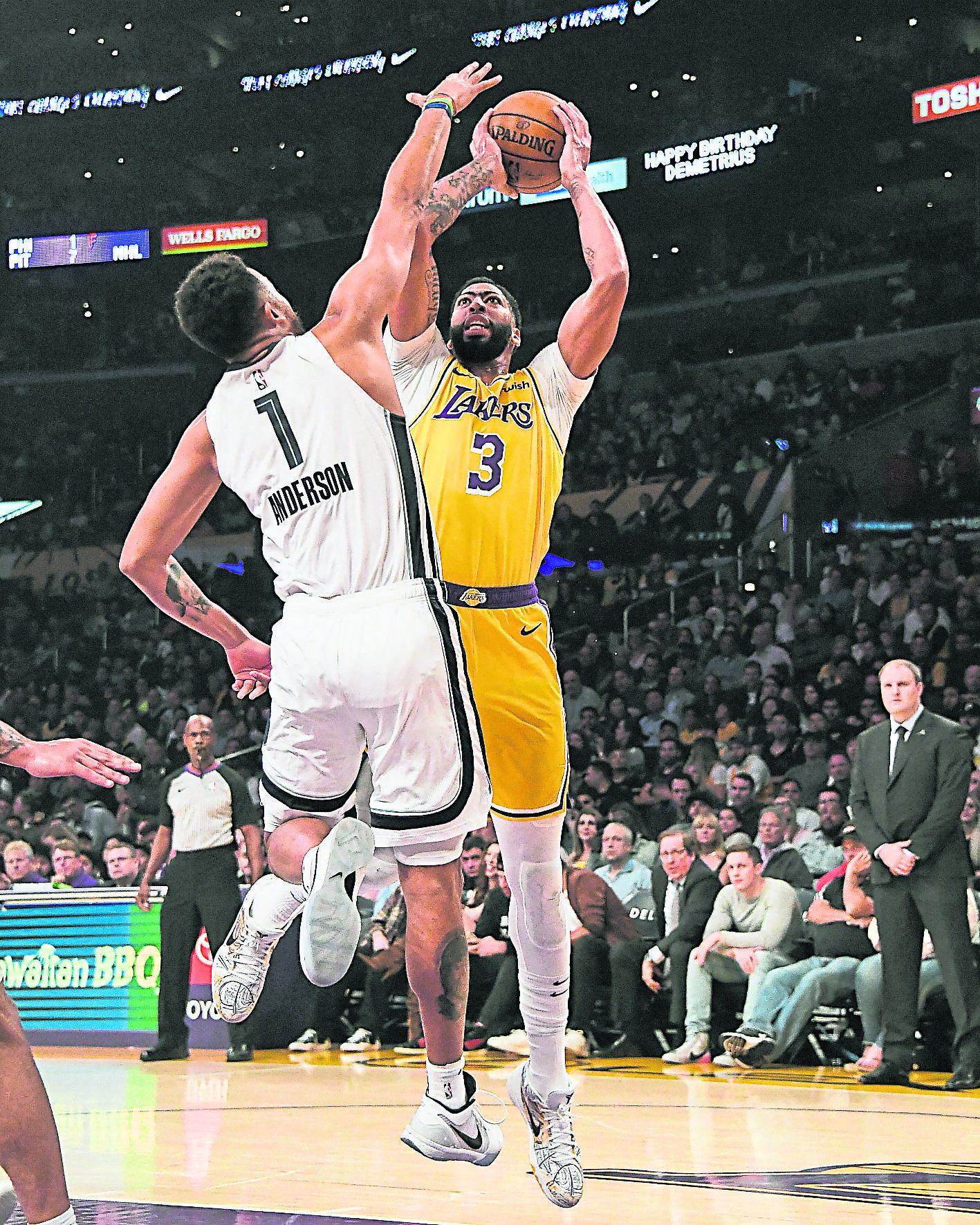 BASKETBALL-NBA-LAL-M(10825984)-20191030134840