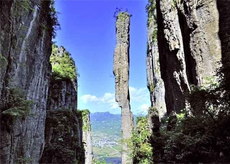 pin-20191003221624921-1003_00952_001_01b