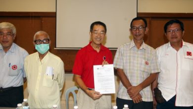 Photo of 註冊局促重選19中委 人民黨特大鬧雙包