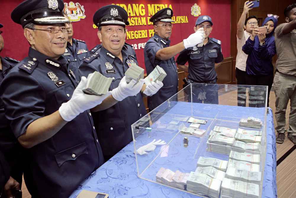 疑洗黑钱，霹关税局逮3女起50万(2255235)-20200212181529