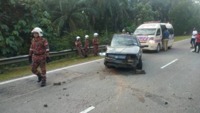 Photo of 化學槽車翻覆撞車   男子夾斃