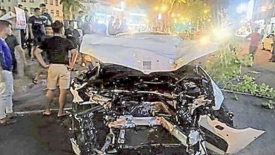 Photo of 酒駕男撞客貨車再撞路人 母女重傷父子輕傷