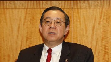 Photo of 林冠英：接通知內閣一切如常  “等總檢長宣布政府狀態”