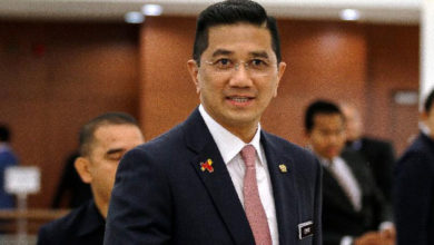 Photo of 阿茲敏等11議員 挺敦馬任相屆滿
