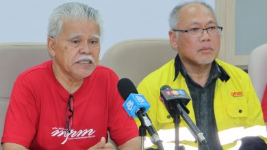 Photo of 董事經理:呈科學法律理據 萊納斯有信心更新執照