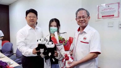 Photo of 4中國患者痊癒出院 白天感激大馬醫療團隊