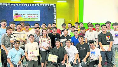 Photo of 【SPM放榜】峇高級中學及格率100% SPM 17人獲全A