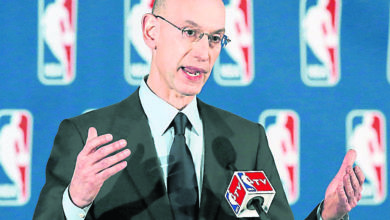 Photo of 停擺衝擊大 聯盟百位高管降薪