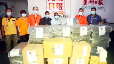 Photo of 光明公益金 首批醫療物資移交檳城醫院