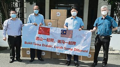 Photo of 白天移交3萬醫用口罩  將轉捐我國醫療機構
