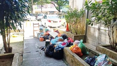 Photo of 斯里慕尼花園封鎖次日  住戶糧食短缺垃圾堆積
