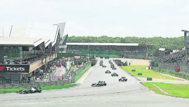 Photo of F1英國大獎賽組委會 擬連辦兩場分站賽