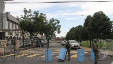 Photo of 加強管制靈市舊區  4居民圖逃跑被捕